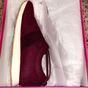 Bordeaux lace-up sneakers